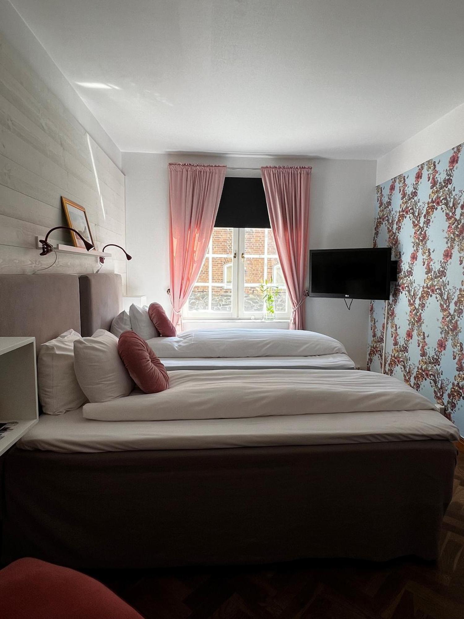 Hotell Dannegarden Trelleborg Ngoại thất bức ảnh